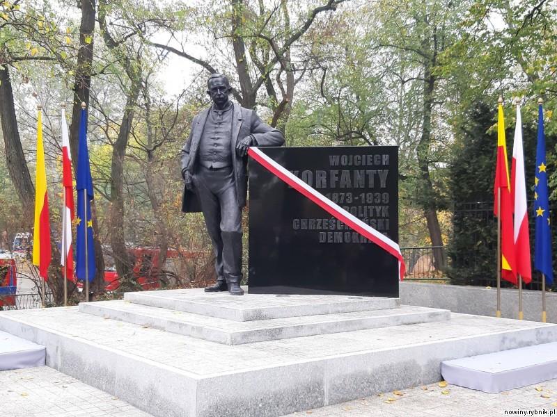 Po latach starań w Warszawie stanął pomnik jednego z ojców niepodległej Polski, wielkiego Ślązaka Wojciecha Korfantego / ŚUW/www.prezydent.pl